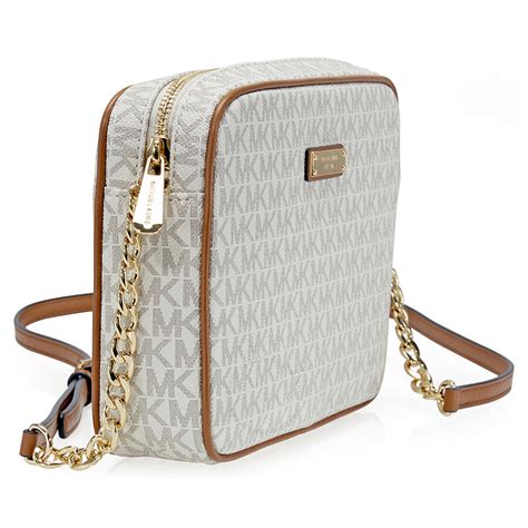 michael kors jet set crossbody review|michael kors vanilla jet set.